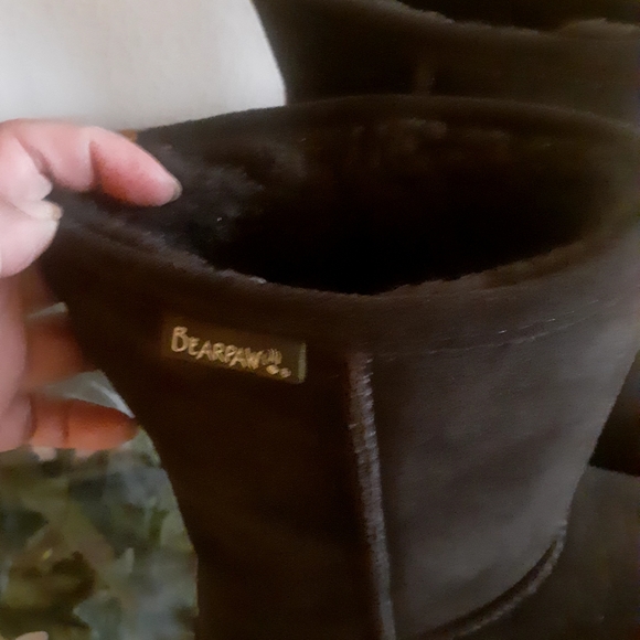 Boots - Picture 3 of 6